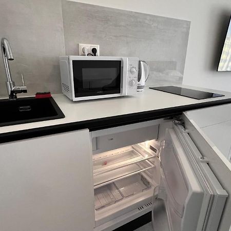 Air Conditioned 1 Room Apartment Vienna Gate, 2 Bratislava Exteriér fotografie